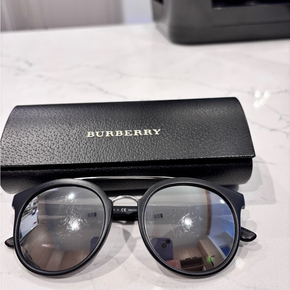 Burberry Black Round Sunglasses